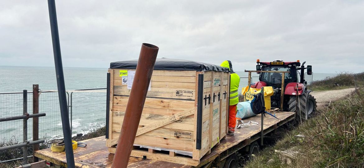 Earthquake liner 3 (2)