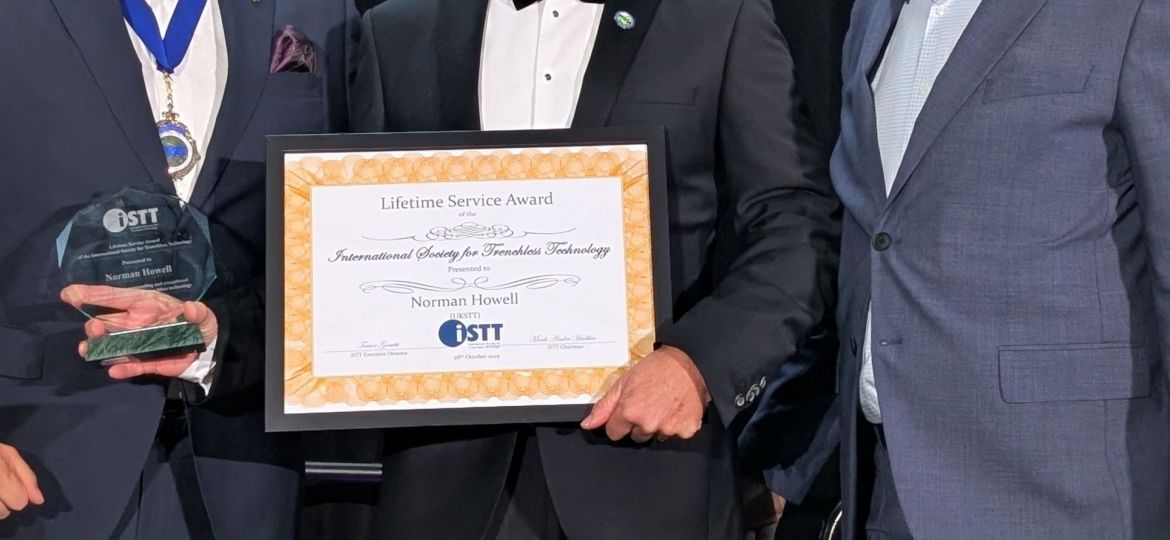 istt graham ian PXL_20251029_030429693.PORTRAIT.ORIGINAL