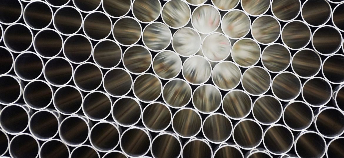 Industrial,Background.,Close,Up,Of,Internal,Metal,Pipes,In,A